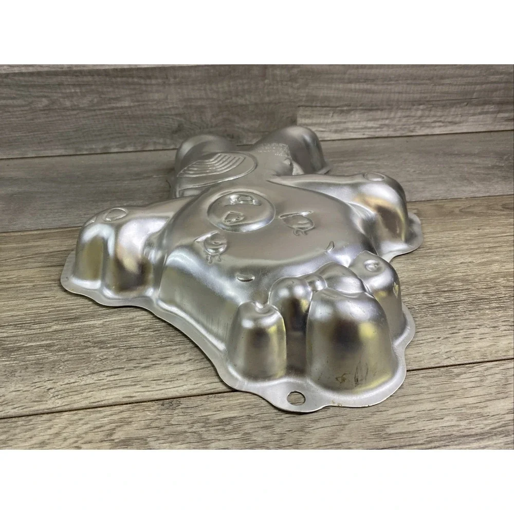 Wilton Care Bears Cheer Bear Aluminum Cake Pan Mold 2105-5555 Vintage 04 Silver‎